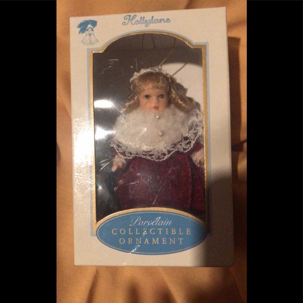 New in Box DG Creations Hollylane Porcelain Doll Christmas Tree Ornaments